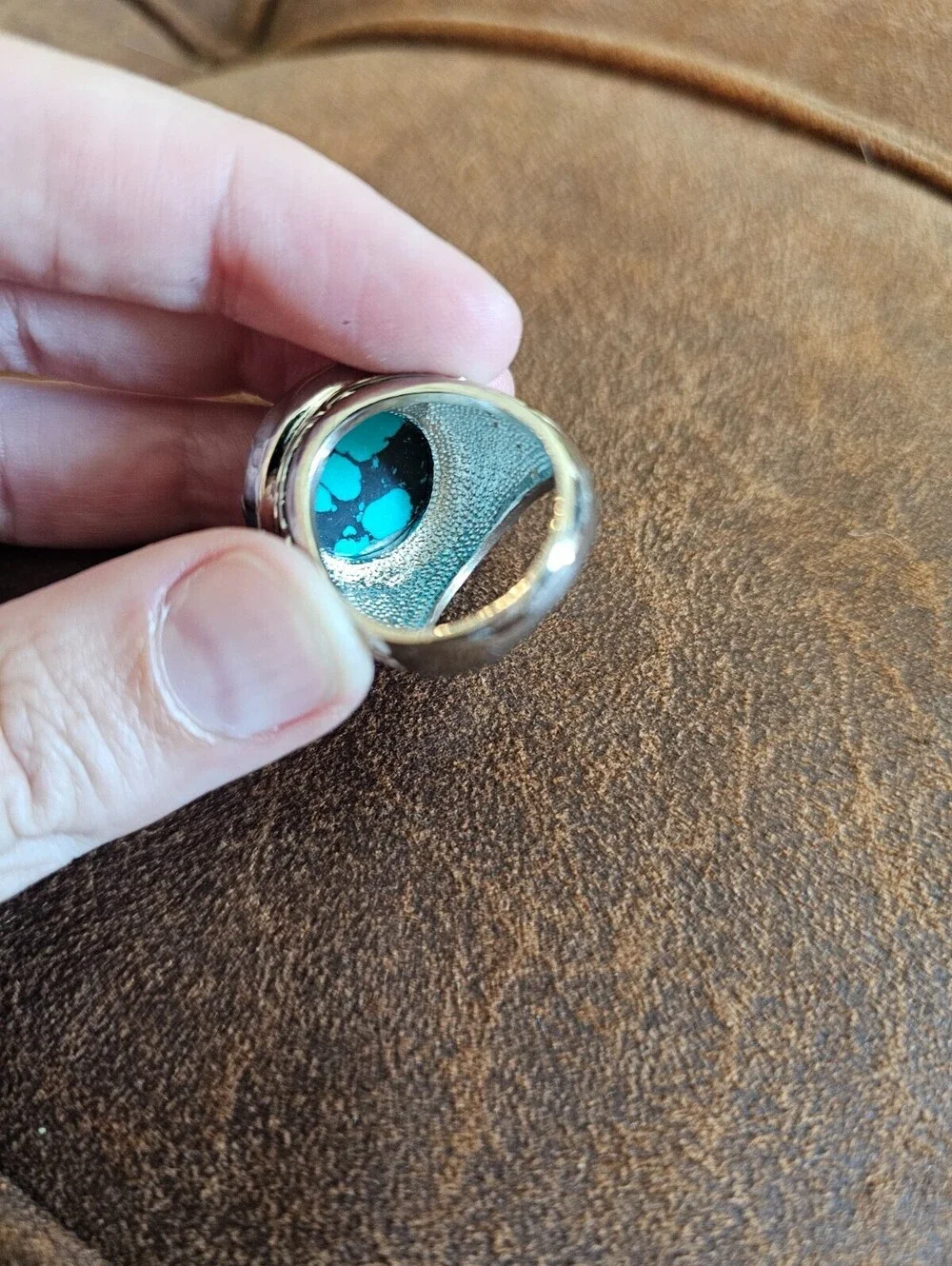 Navajo-style ring w/ large turquoise Style cabochon Silver Tone Sz 7.25